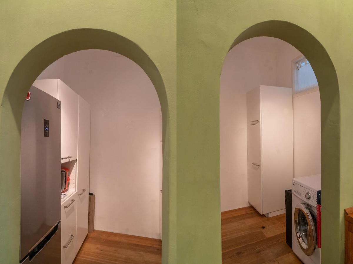 Casa Vacanze Hadithi, tra Le Rive e Piazza Unità Trieste Exterior foto
